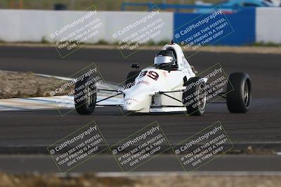 media/Mar-16-2025-CalClub SCCA (Sun) [[e72803ec8c]]/Group 3/Qualifying (Turn 1)/